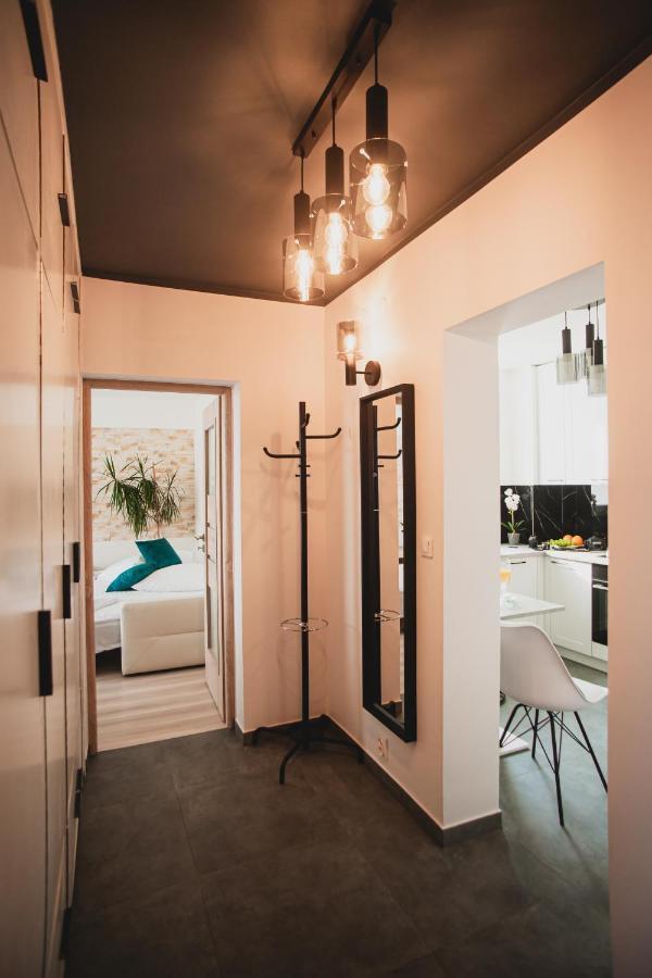Apartament Panorama Varşovia Exterior foto